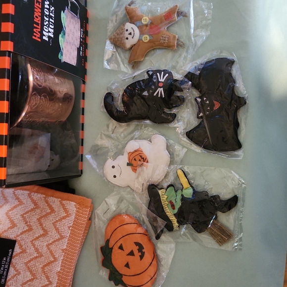 Halloween "Boo Box" Bundle - Picture 8 of 9